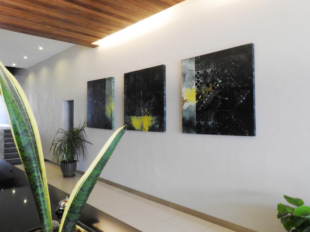 The Riverbank Hotel Kuantan Ngoại thất bức ảnh