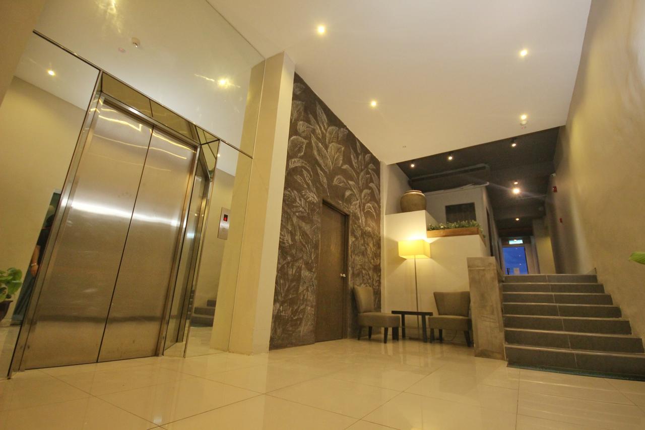 The Riverbank Hotel Kuantan Ngoại thất bức ảnh